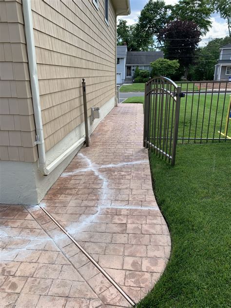 how to fix cracked stamped concrete